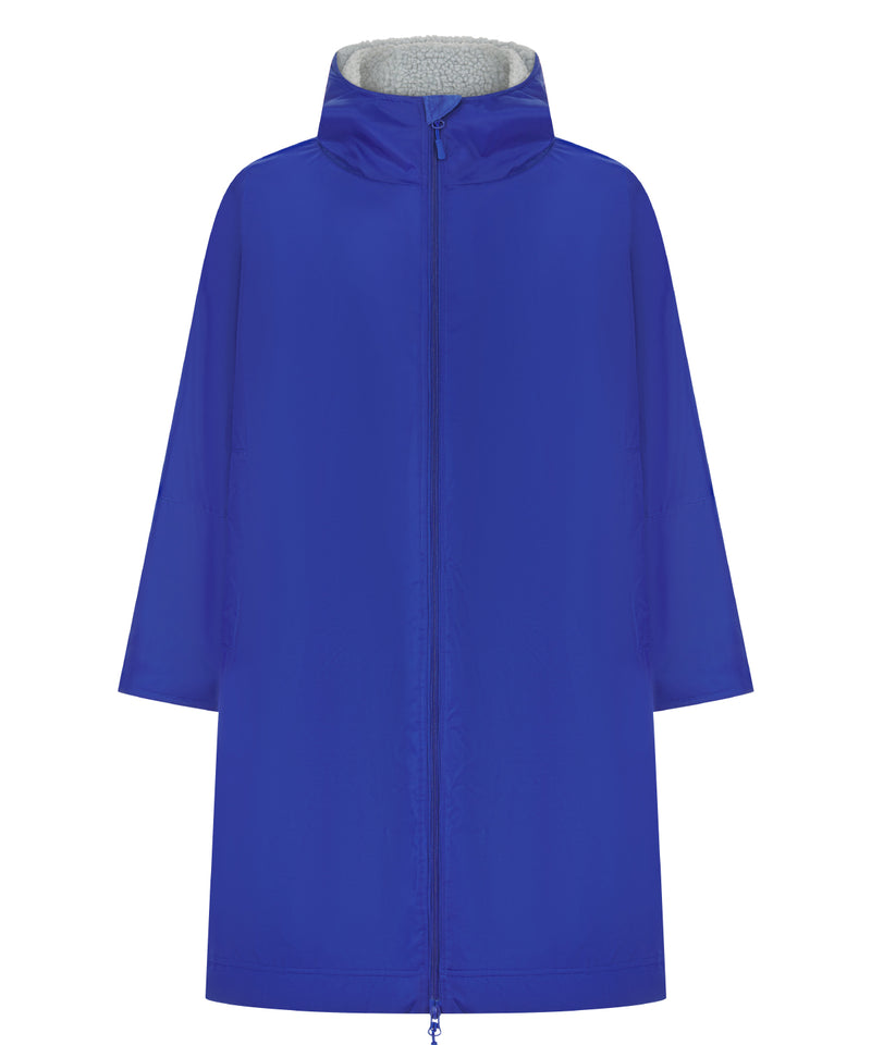 All-weather robe